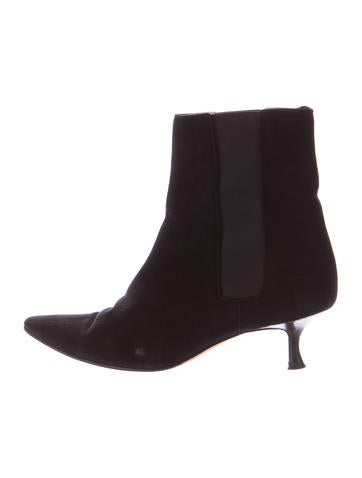 Manolo Blahnik Pointed-Toe Suede Ankle Boots