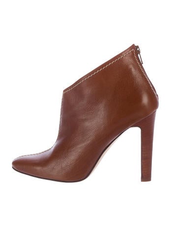 Manolo Blahnik Leather Pointed-Toe Booties
