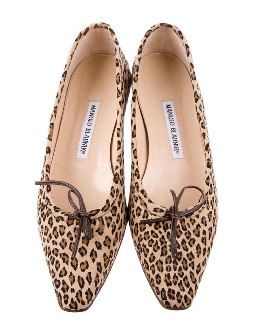 Manolo Blahnik Leopard Print Suede Flats