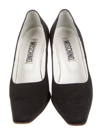 Moschino Mesh Accents Pumps