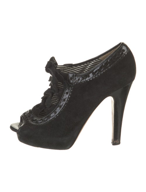 Moschino Suede Pumps