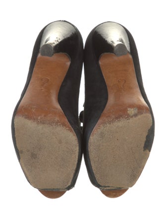 Moschino Suede Pumps