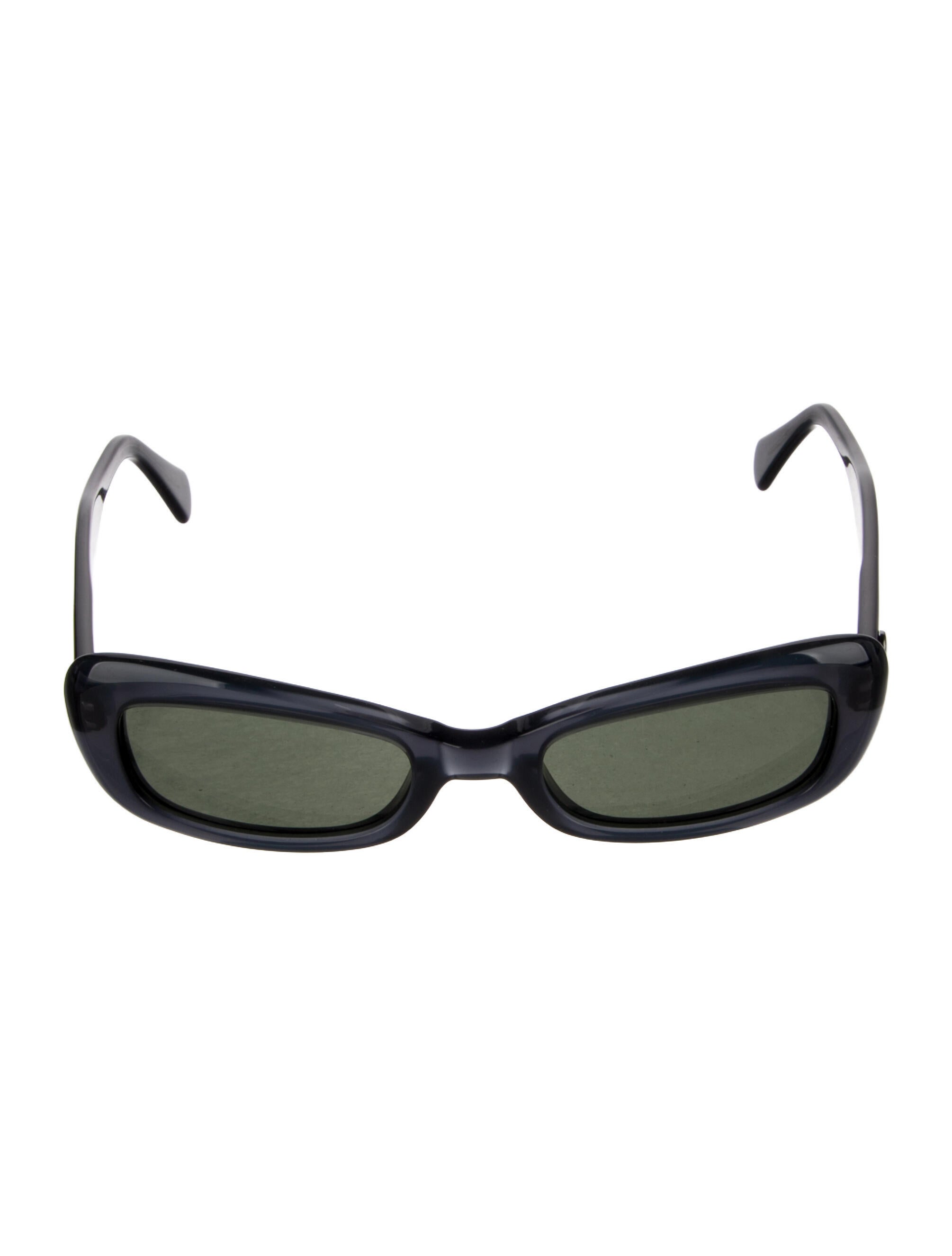 Moschino Cat-Eye Tinted Sunglasses