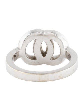 Movado Diamond Interlocking Circle Ring