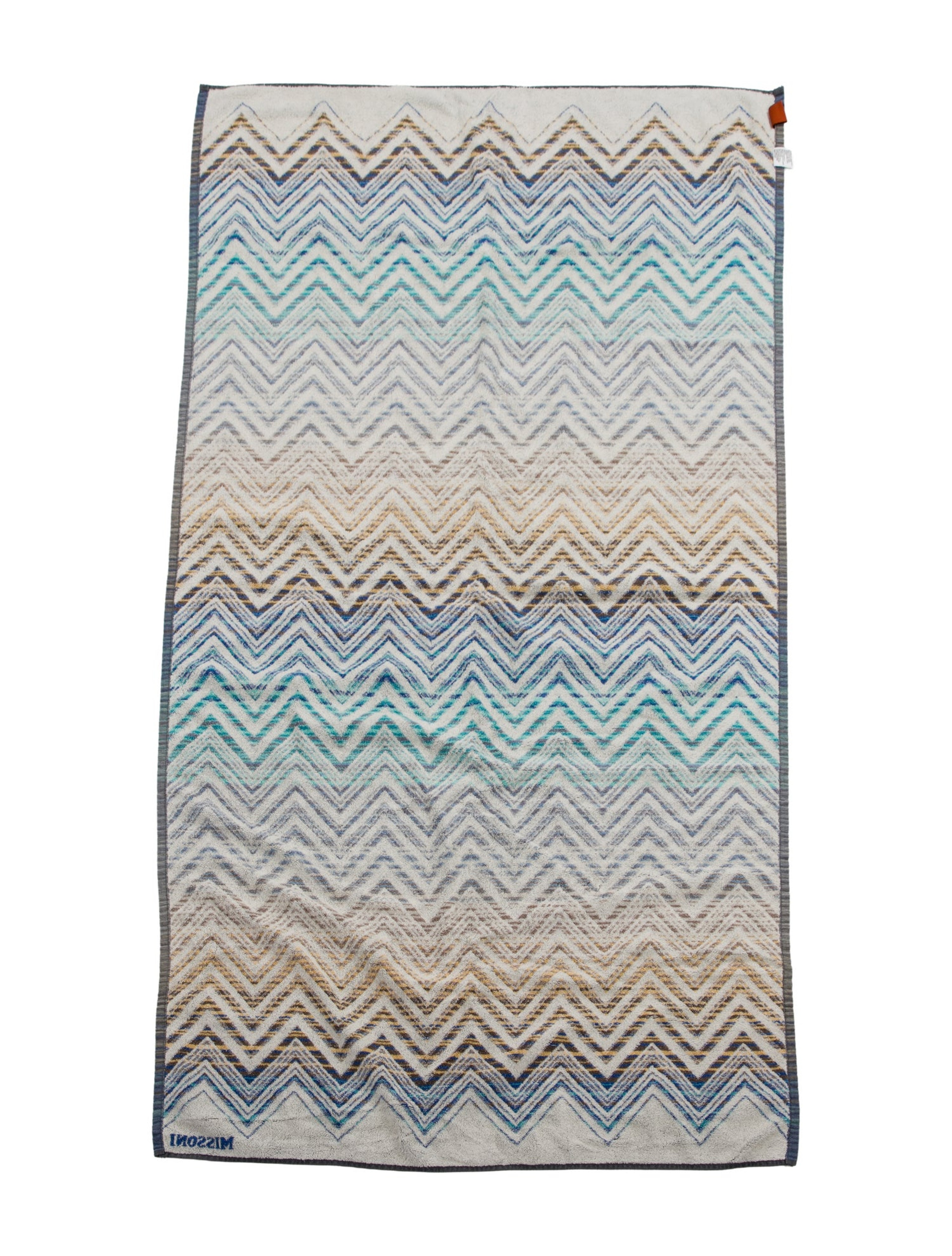 Chevron Patterned Bath Towel