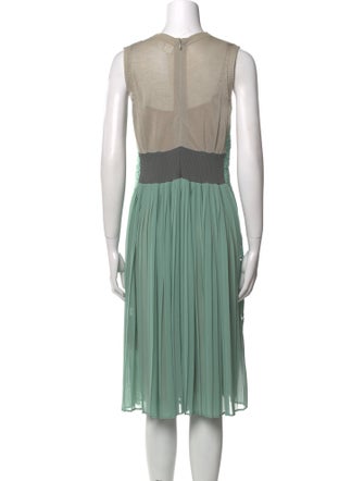 Muveil Lace Pattern Midi Length Dress