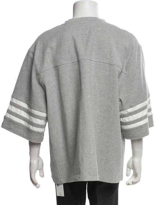 Nahmias Graphic Print V-Neck T-Shirt