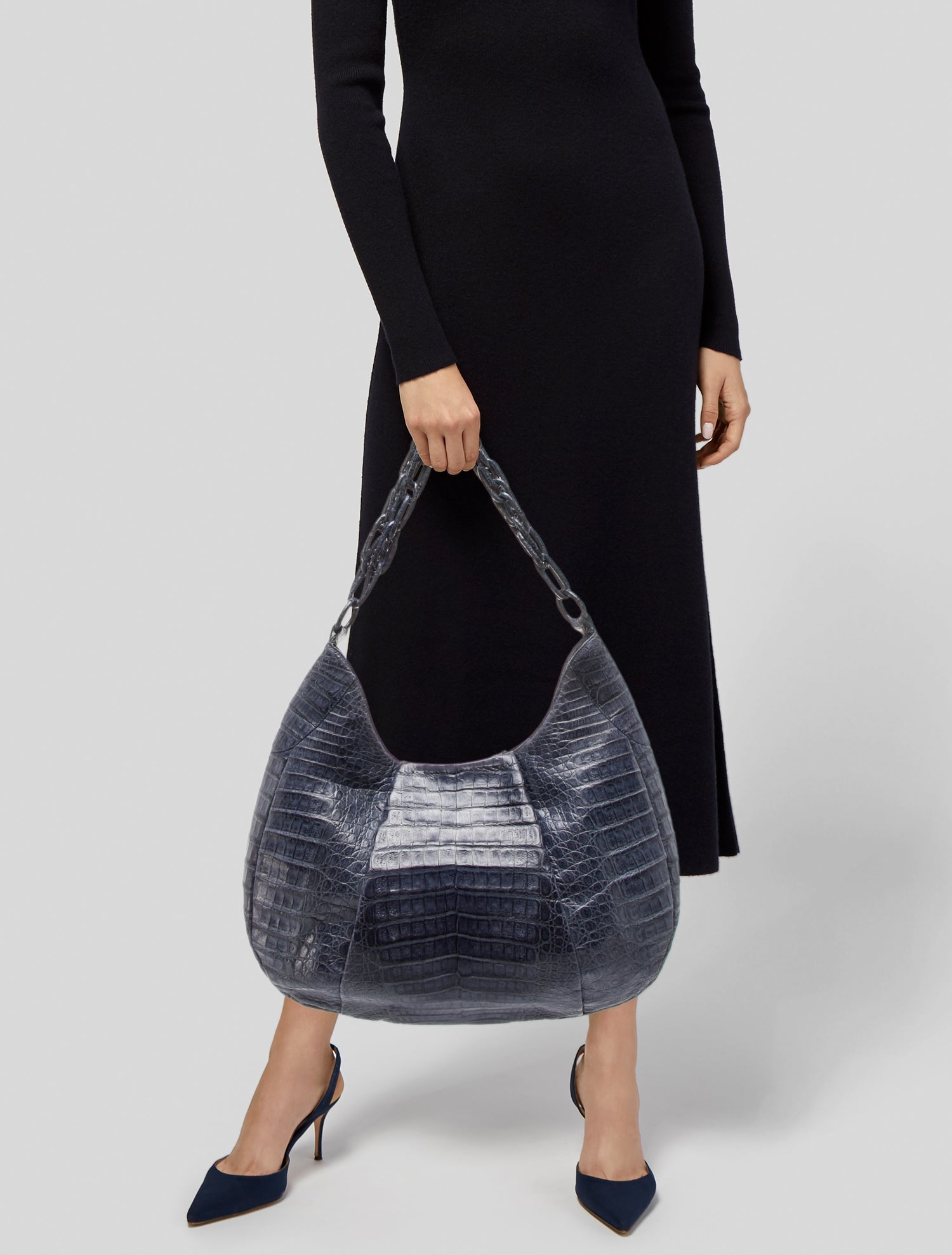 Nancy Gonzalez Caiman Hobo