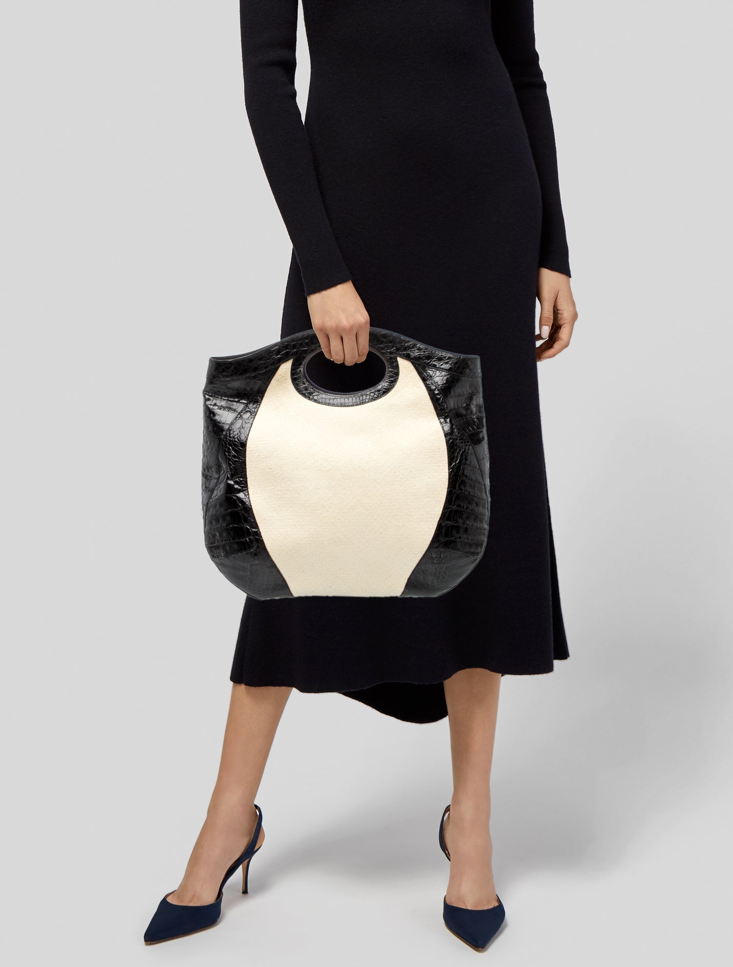 Nancy Gonzalez Caiman Bucket Bag