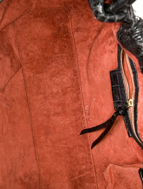 Nancy Gonzalez Caiman Hobo