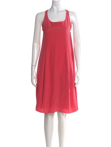 Pre-owned Narciso Rodriguez Silk Knee-length Dress In Pink