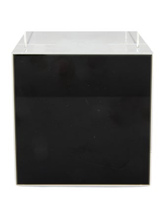 Nicole Sassaman 3D Skull Paperweight