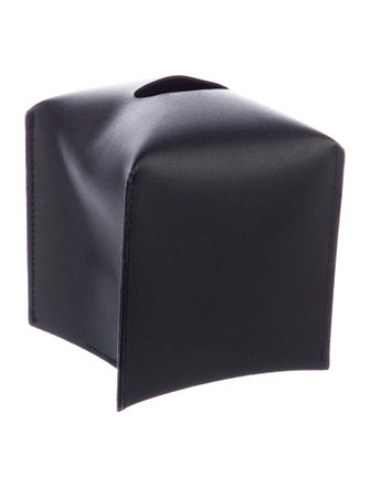 Nicole Sassaman Tissue box