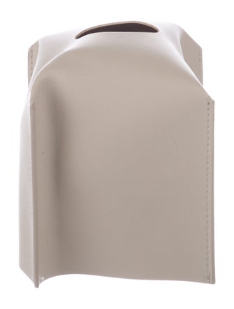 Nicole Sassaman tissue box