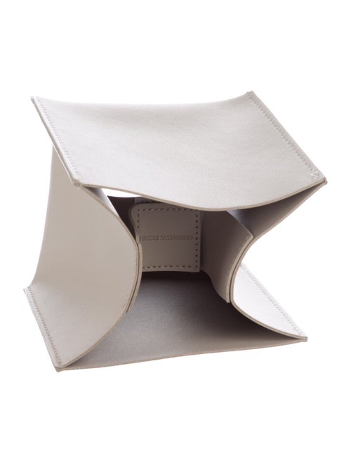 Nicole Sassaman tissue box