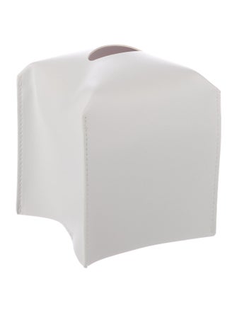 Nicole Sassaman tissue box