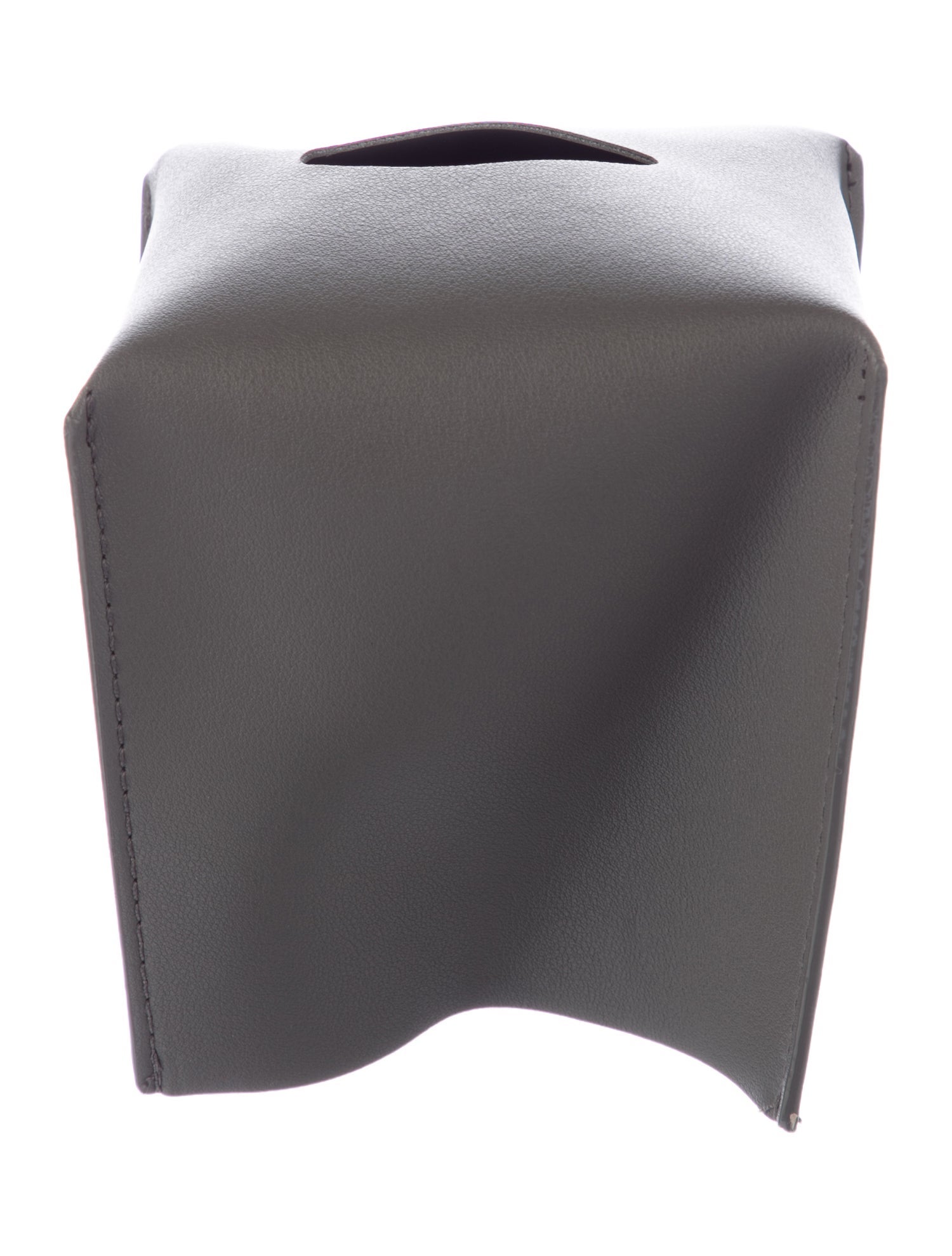 Nicole Sassaman tissue box