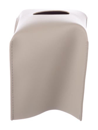 Nicole Sassaman tissue box