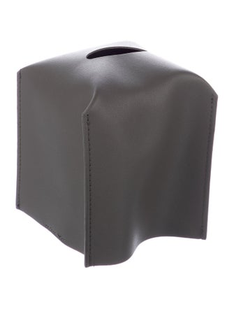 Nicole Sassaman tissue box