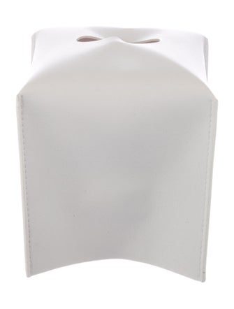 Nicole Sassaman tissue box