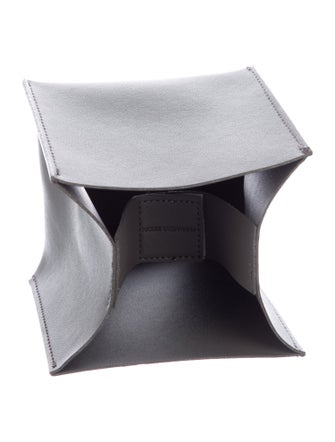 Nicole Sassaman grey tissue box