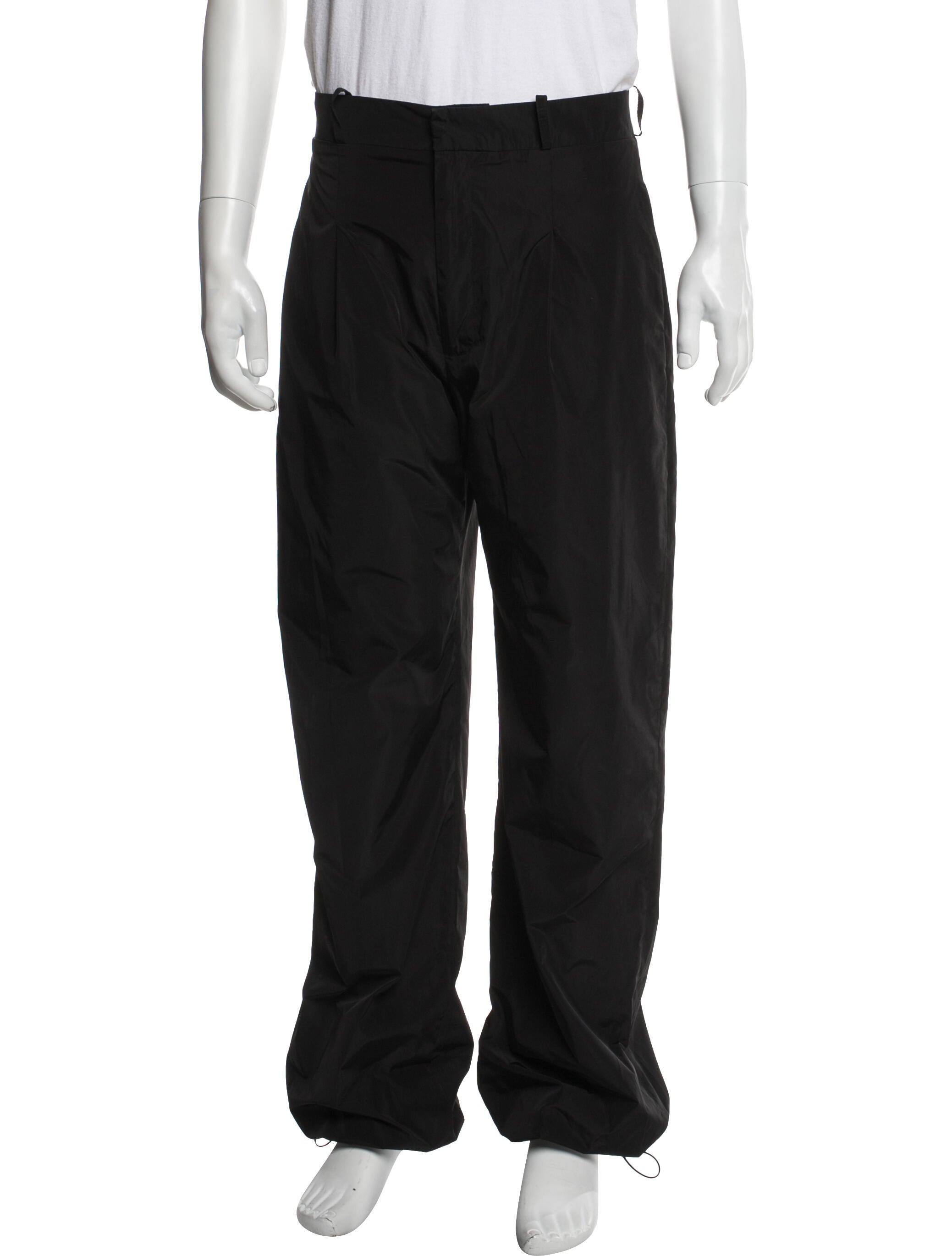 Carlota Barrera Pants