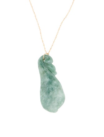 Necklace Carved Jadeite Pendant Necklace