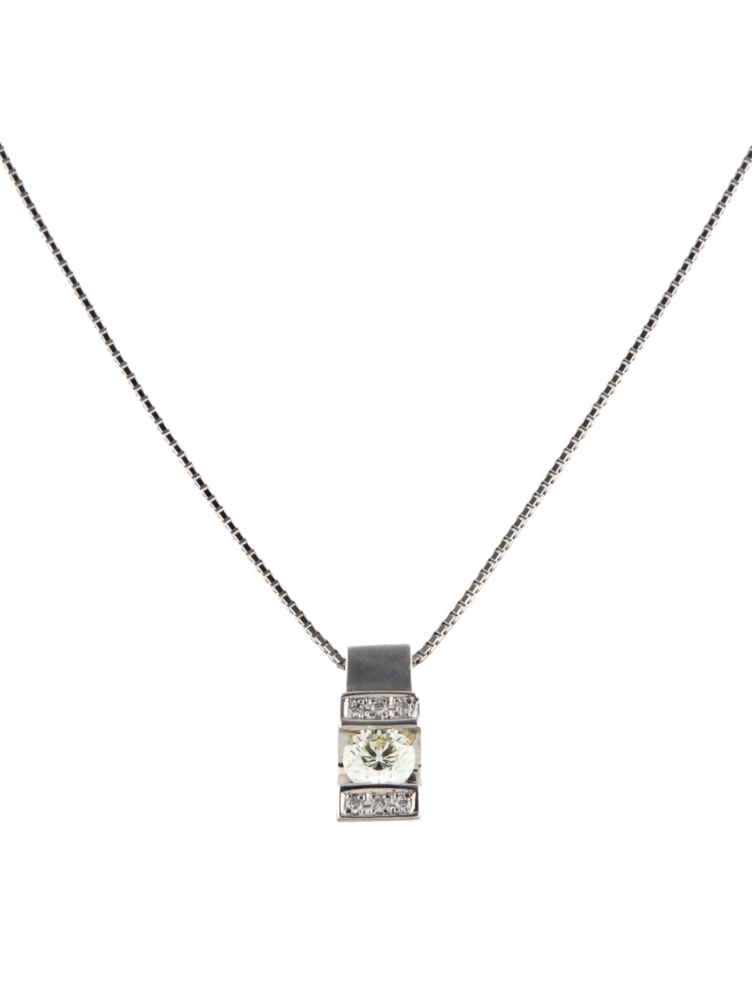 Necklace Platinum Diamond Pendant Necklace