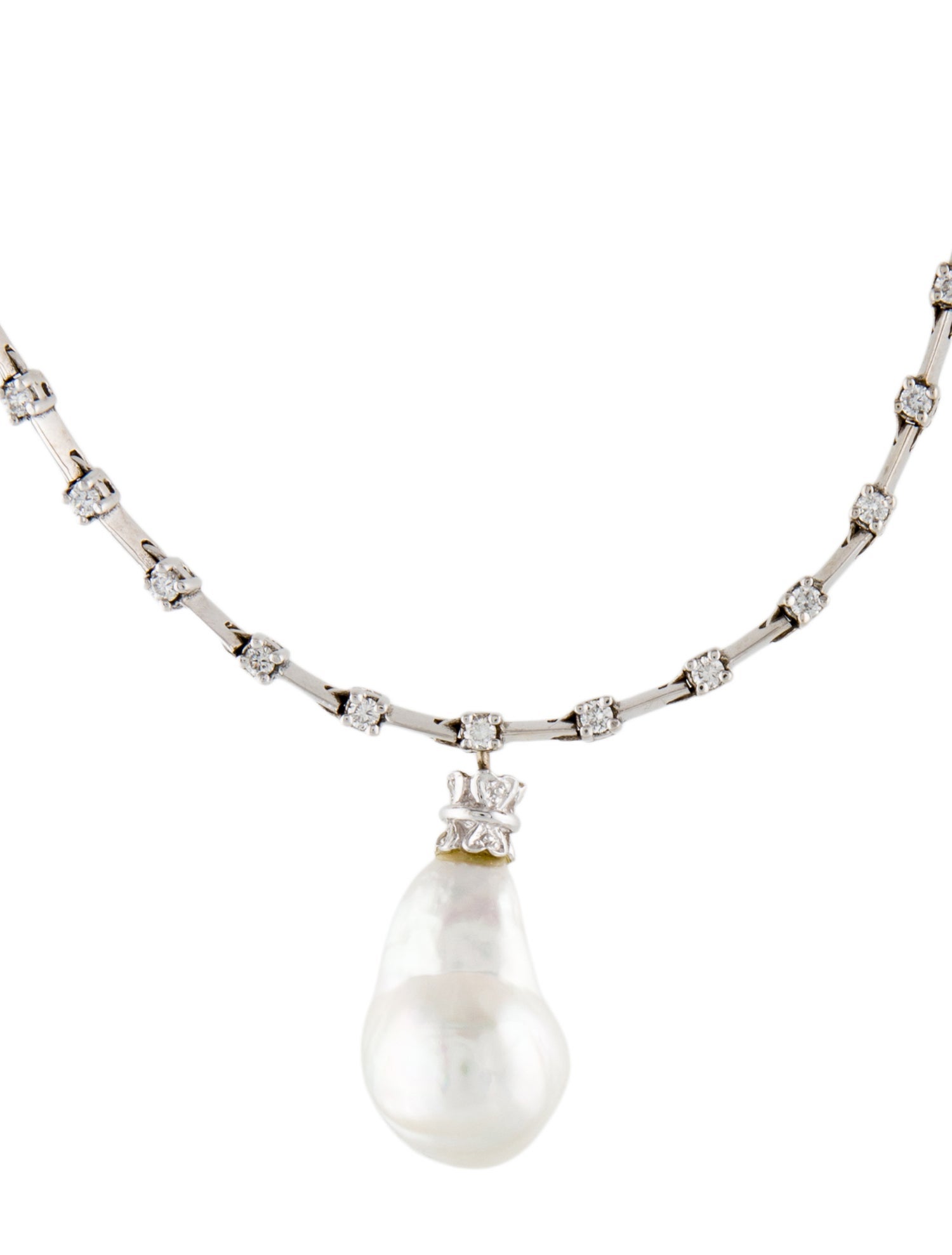 Necklace 18K Pearl & 2.02ctw Diamond Pendant Necklace