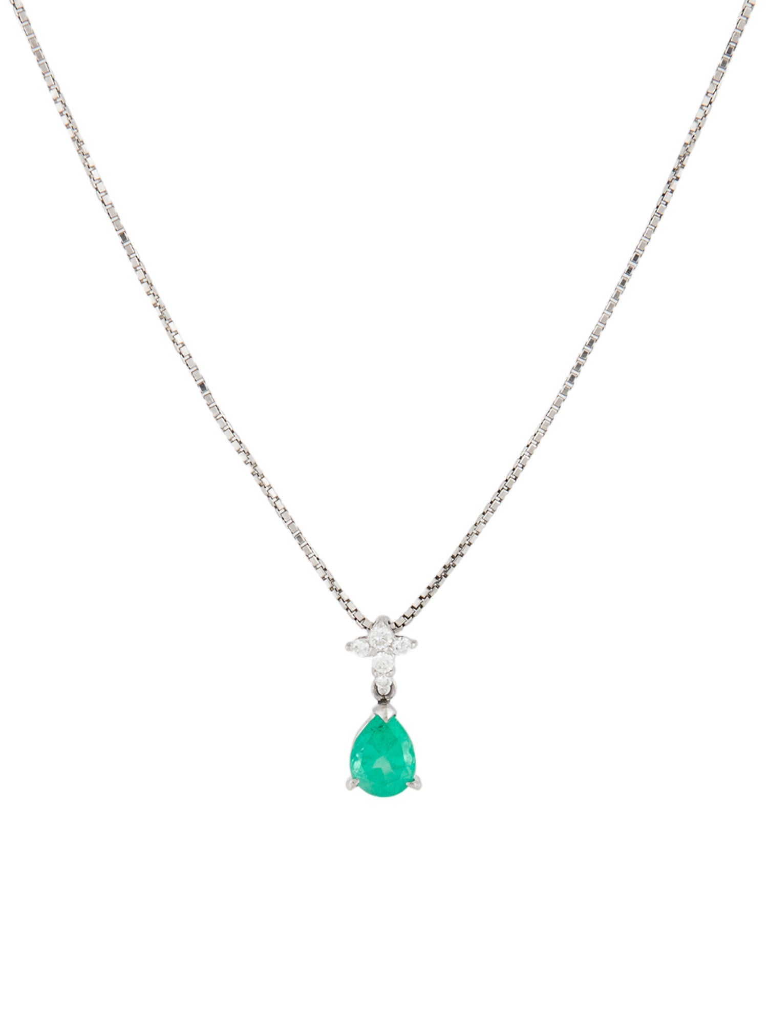 Necklace Platinum 1.06ct. Emerald & Diamond Pendant Necklace
