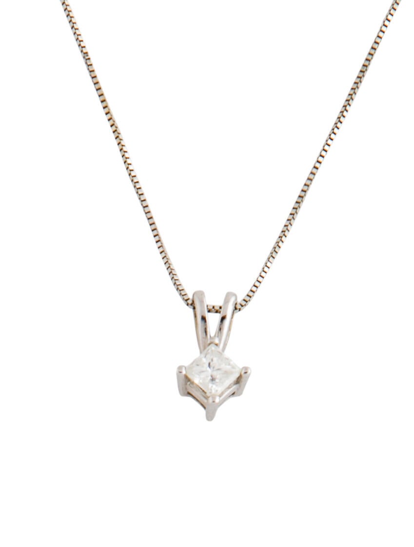 Necklace 14K Diamond Solitaire Pendant Necklace
