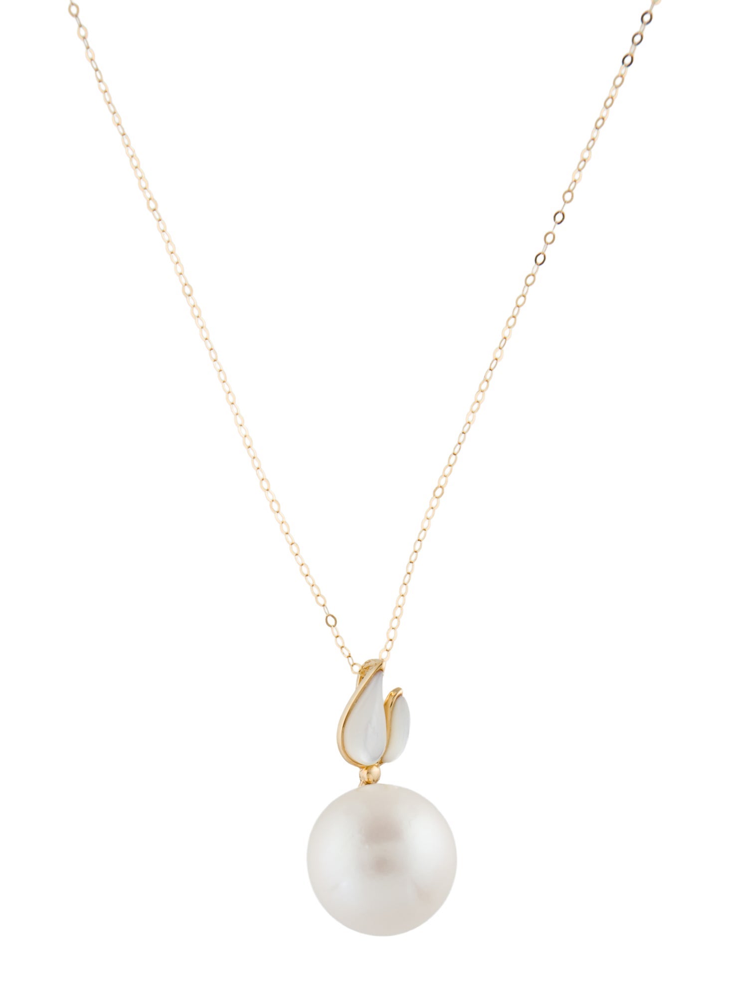 Necklace 18K Pearl & Mother of Pearl Pendant Necklace