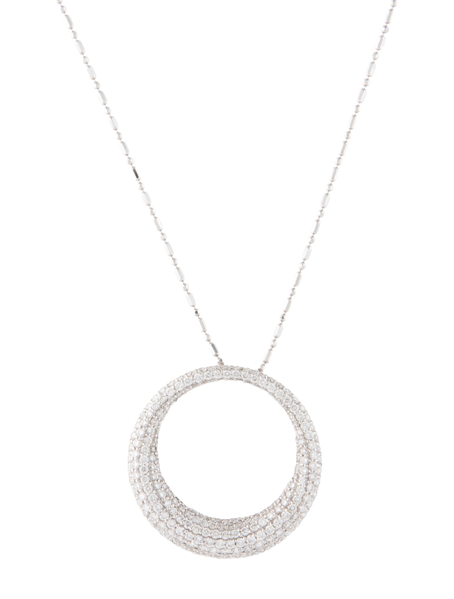 Necklace 18K 1.93ctw Diamond Circle Pendant Necklace