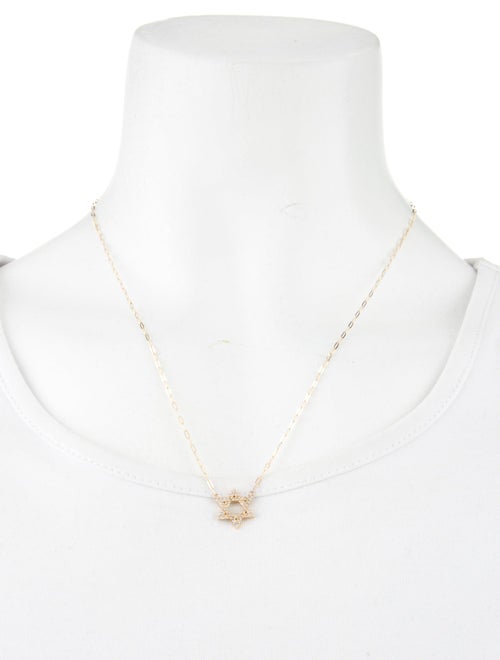 Necklace 14K Diamond Star of David Pendant Necklace