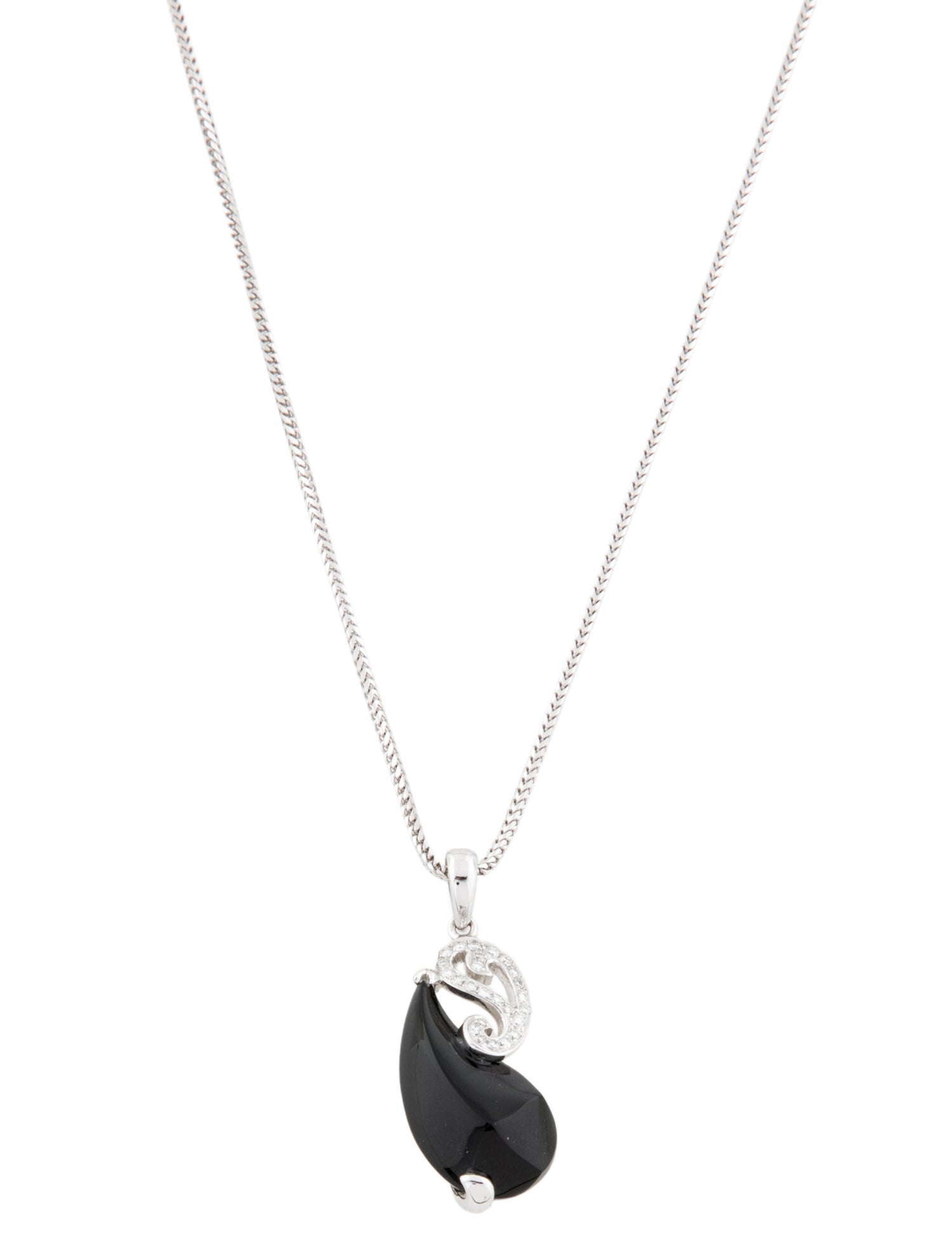 Necklace 18K Onyx & Diamond Pendant