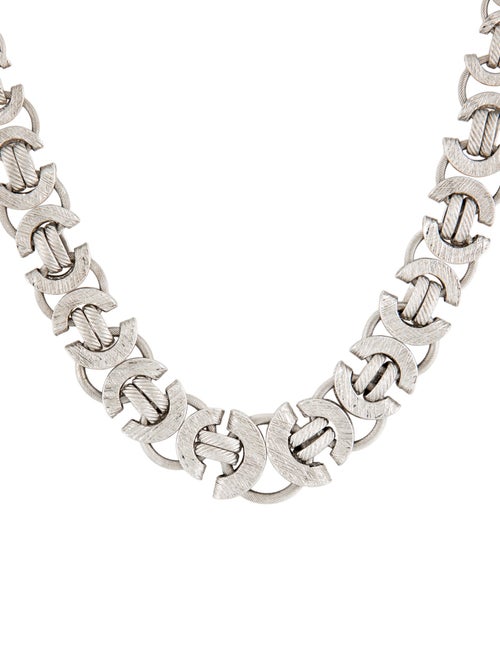 Necklace 14K Flat Graduated Byzantine Chain