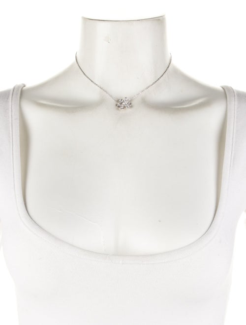 Necklace 14K Diamond Flower Pendant Necklace