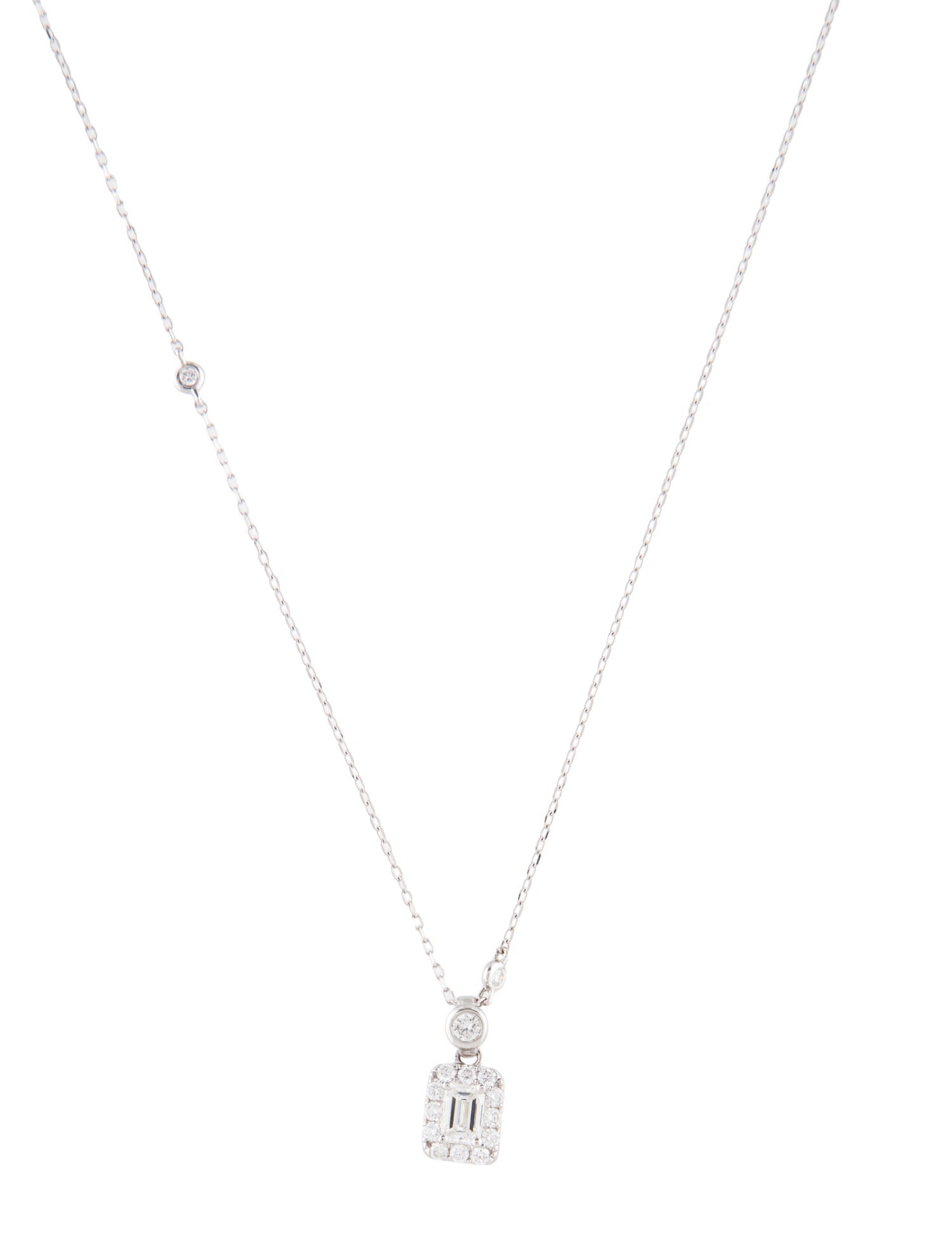 Necklace 18K Diamond Pendant Necklace