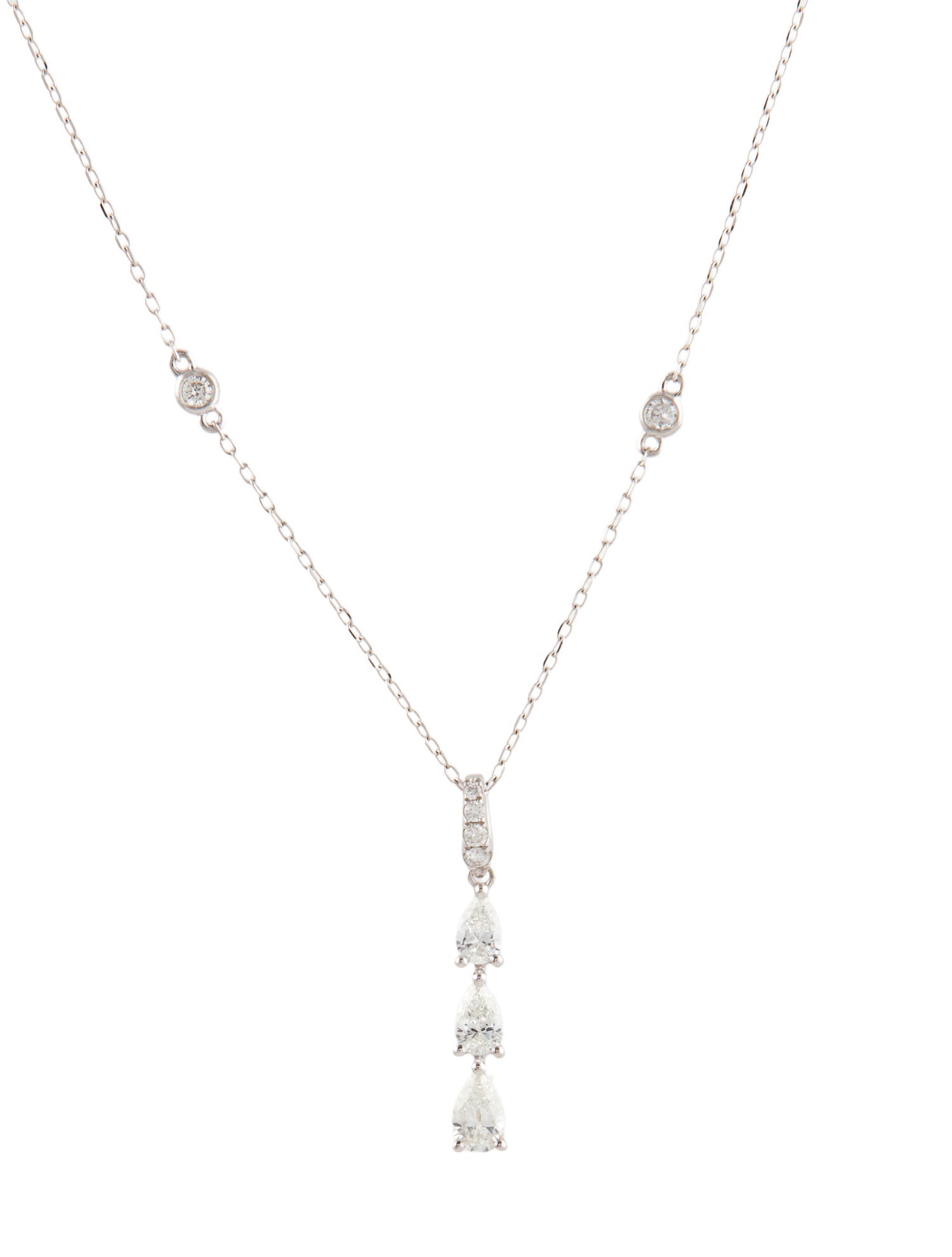 Necklace 18K Diamond Three-Stone