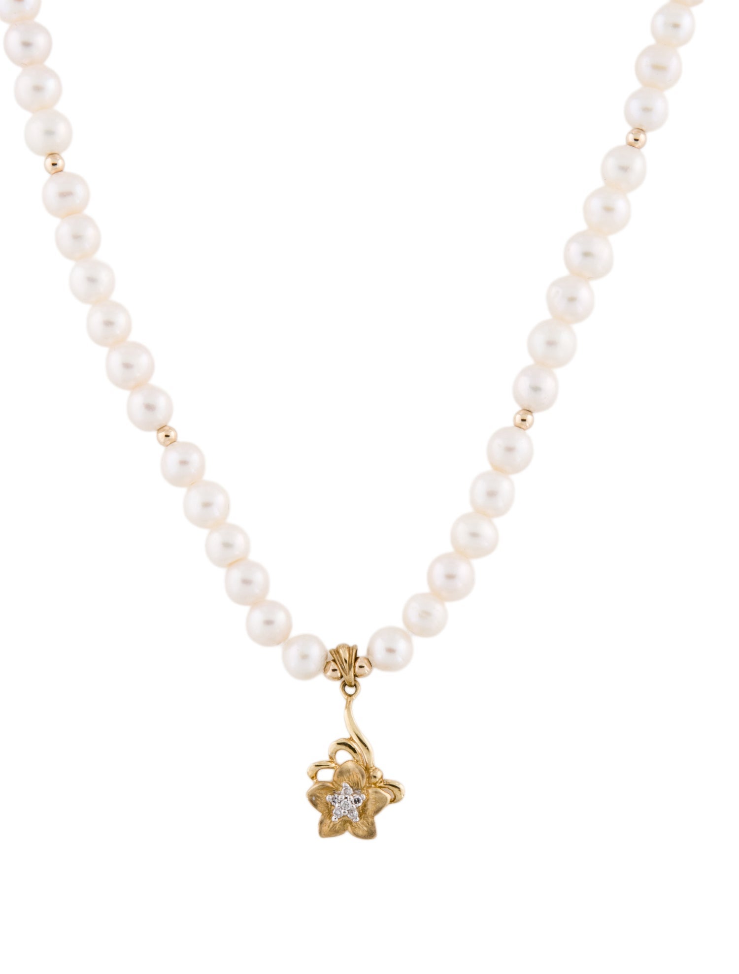 Necklace Pearl & Diamond Flower Pendant