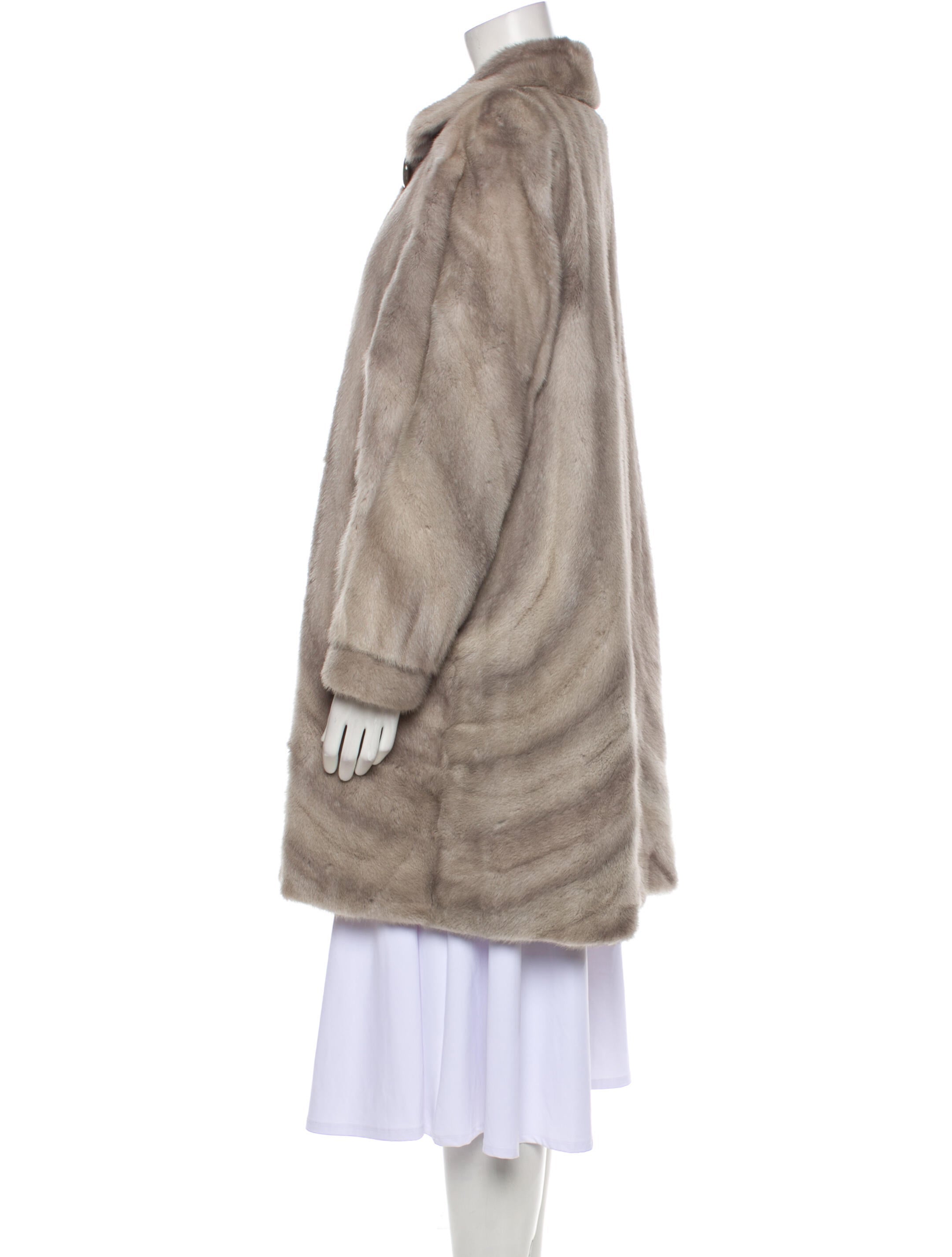 Neiman Marcus Fur Coat - Grey Coats, Clothing - NEMRC37396 | The RealReal