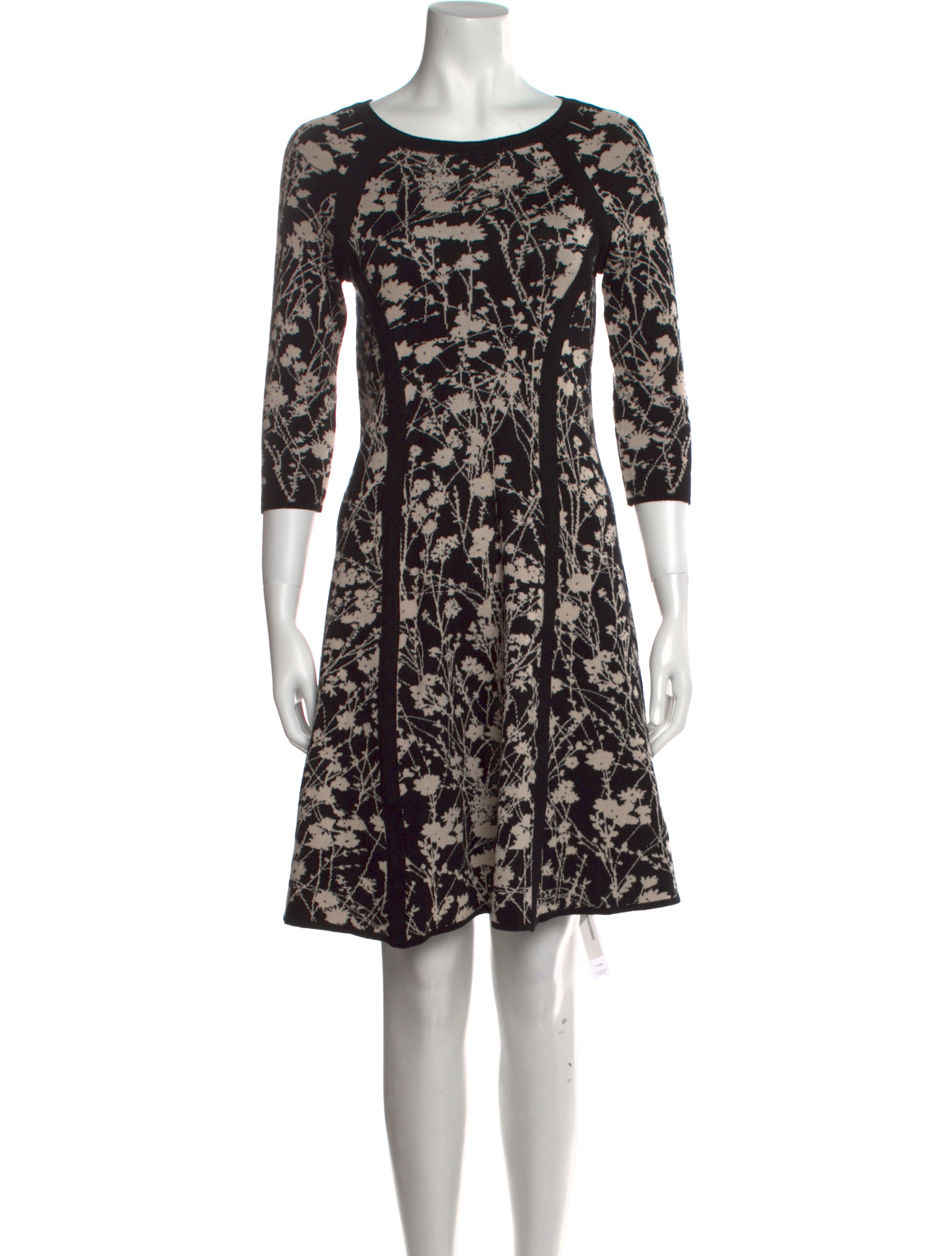 Neiman Marcus Floral Print Knee-Length Dress