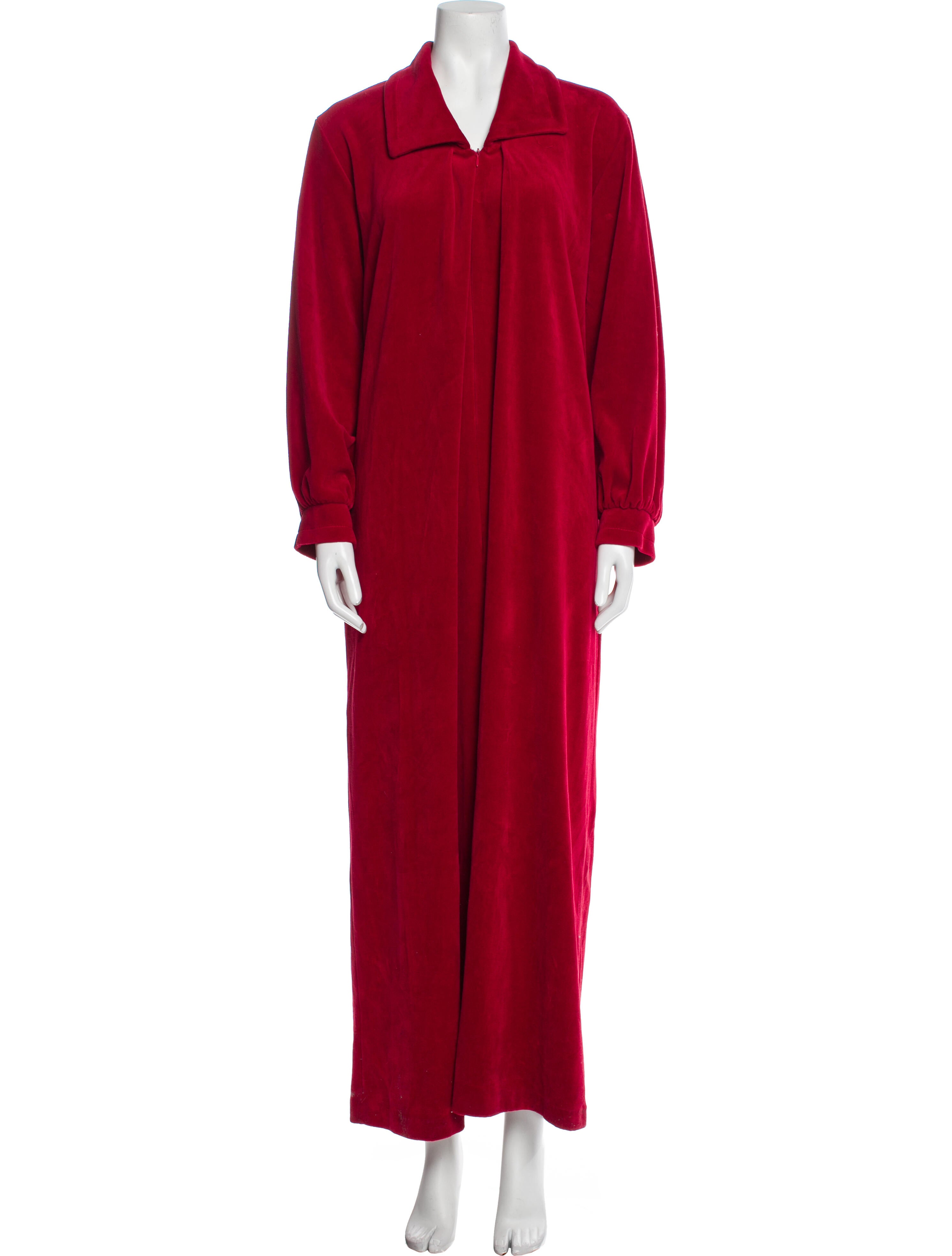 Neiman Marcus Robe Red Loungewear, Clothing NEMRC46040 The RealReal