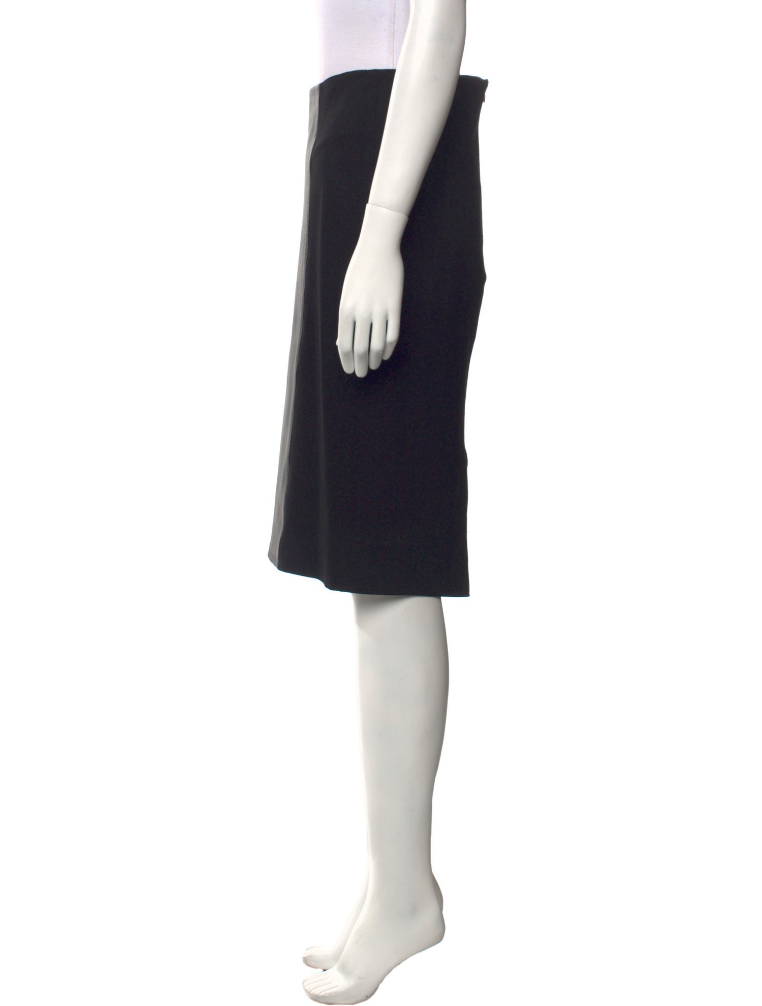 Neiman Marcus Leather Trim Embellishment Knee-Length Skirt