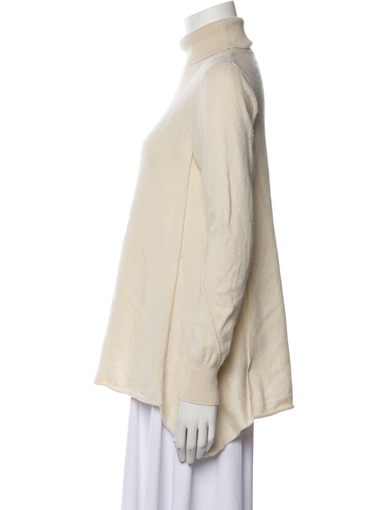 Neiman Marcus Cashmere Turtleneck Sweater