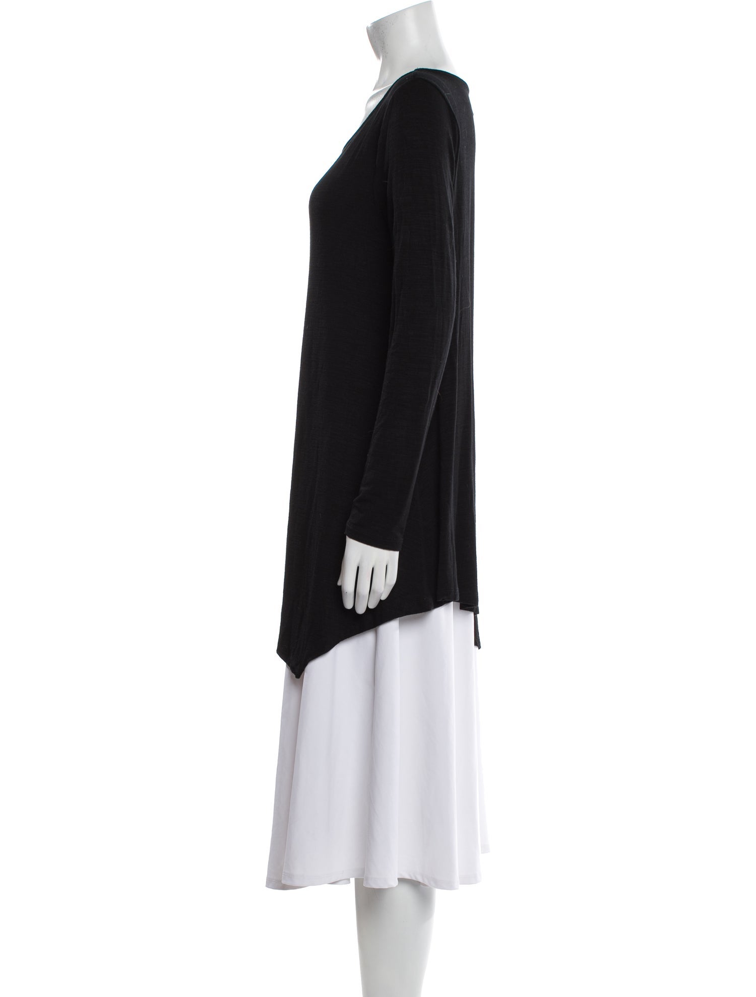 Neiman Marcus Scoop Neck Long Sleeve Tunic