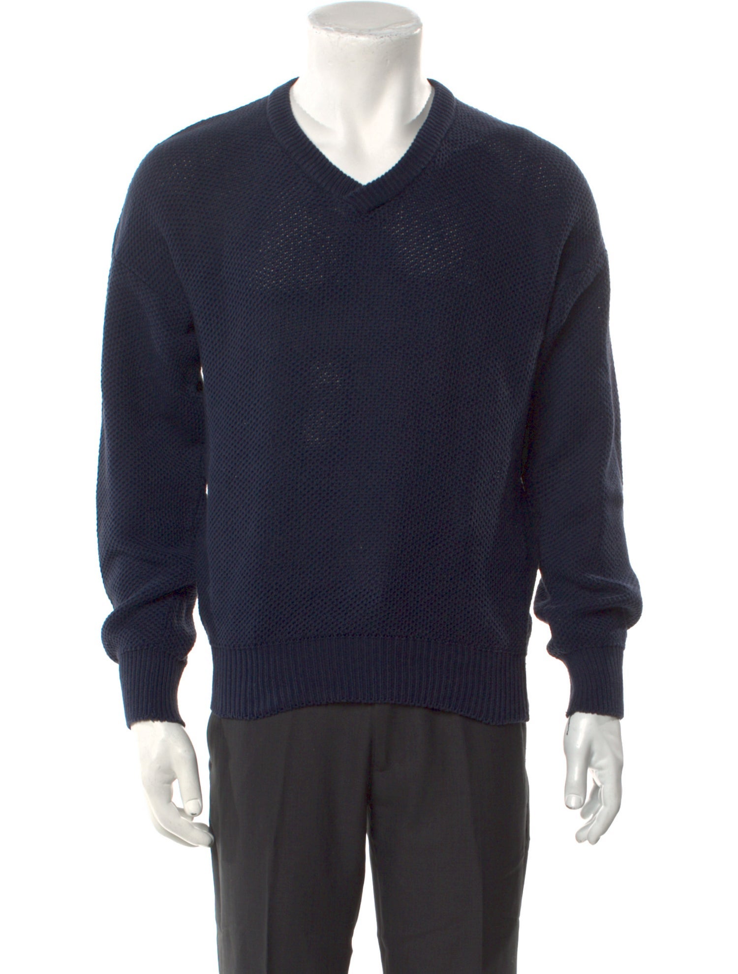 Neiman Marcus V-Neck Long Sleeve Pullover