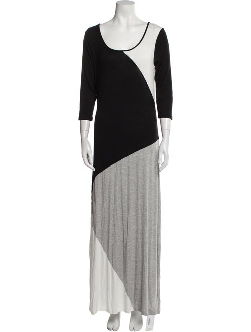 Neiman Marcus Scoop Neck Long Dress