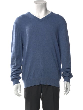 Neiman Marcus Cashmere V-Neck Pullover
