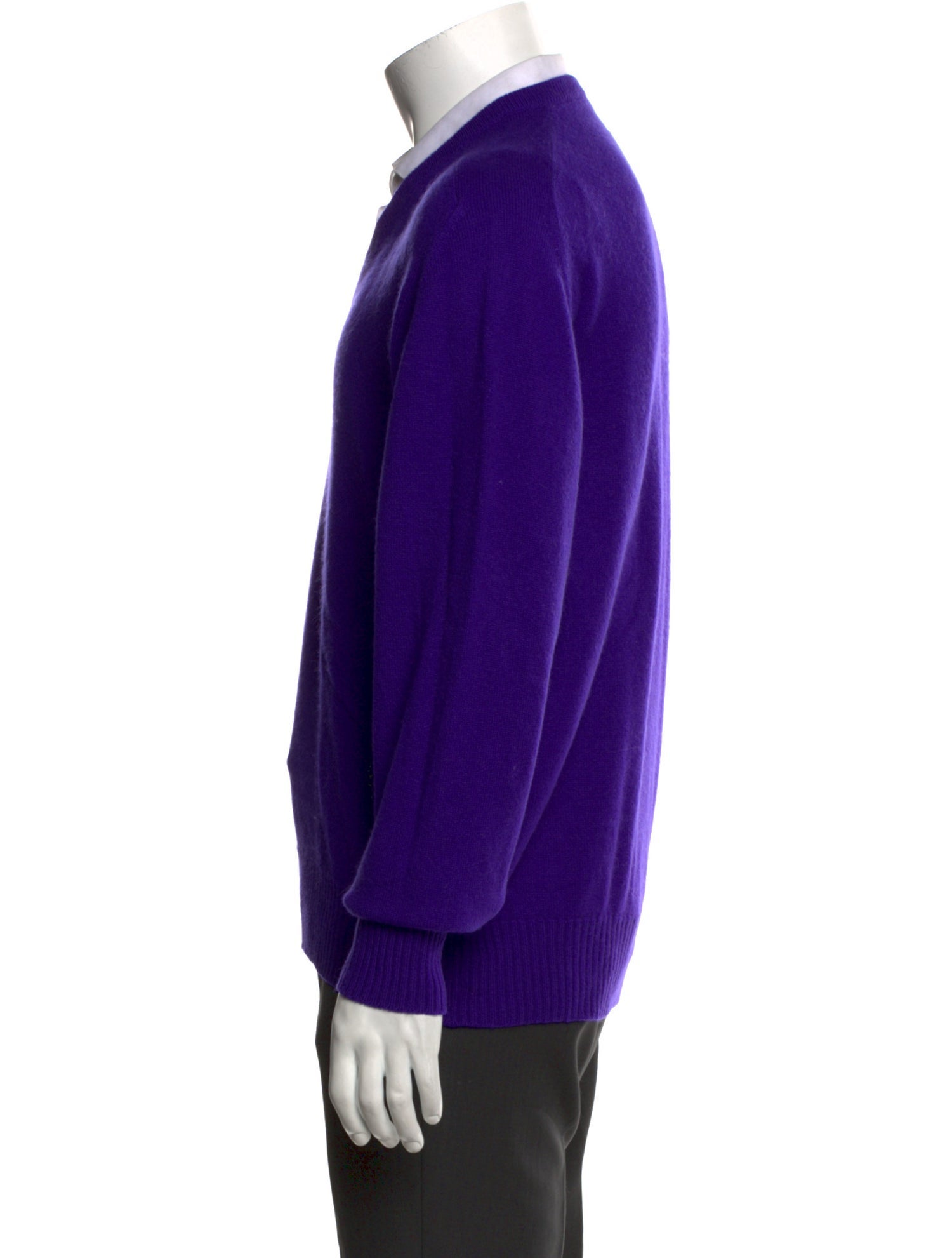 Neiman Marcus Cashmere V-Neck Pullover